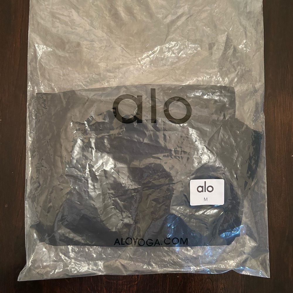 ALO Yoga black match point skirt